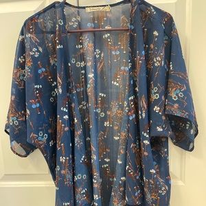 Liberty Love short kimono